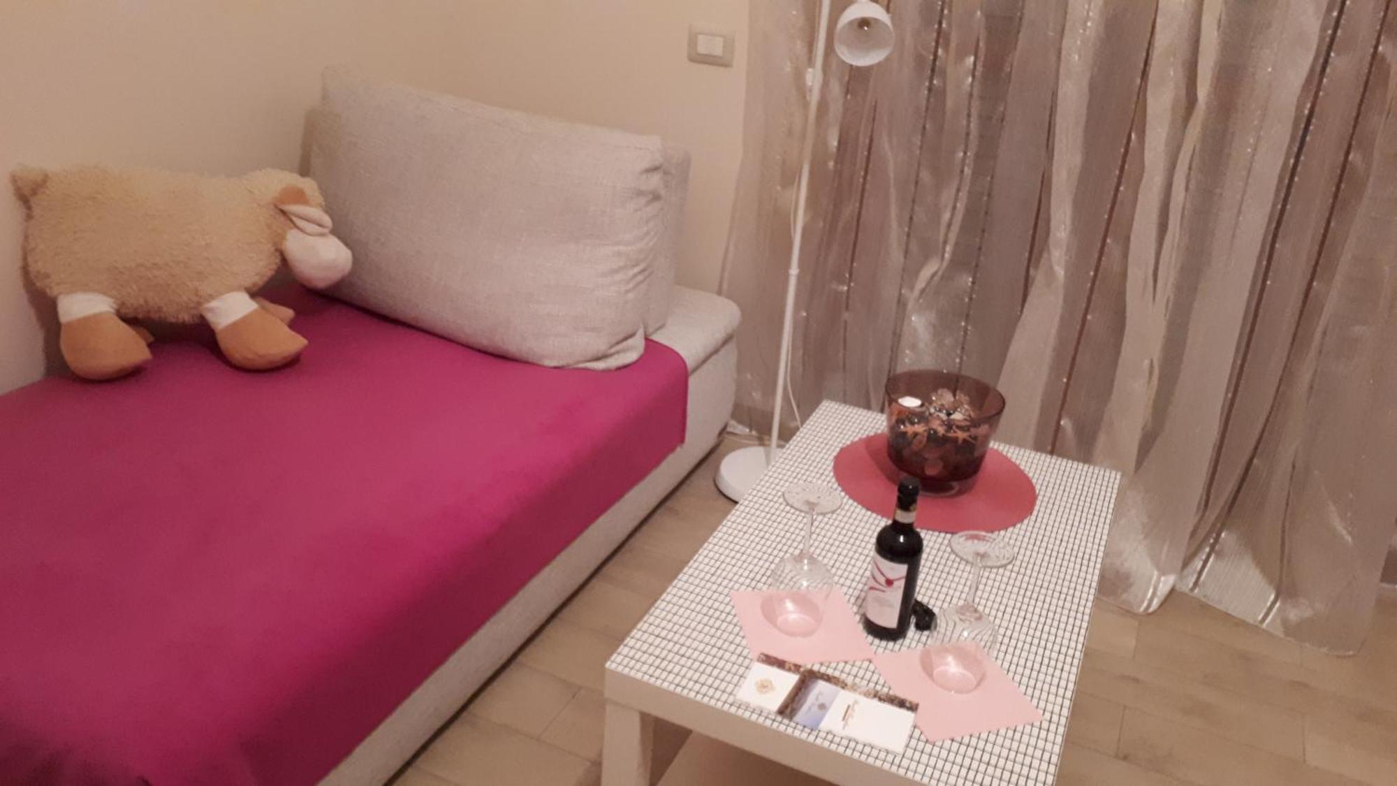 Casa Delle Orchidee Hotel Alba  Bilik gambar